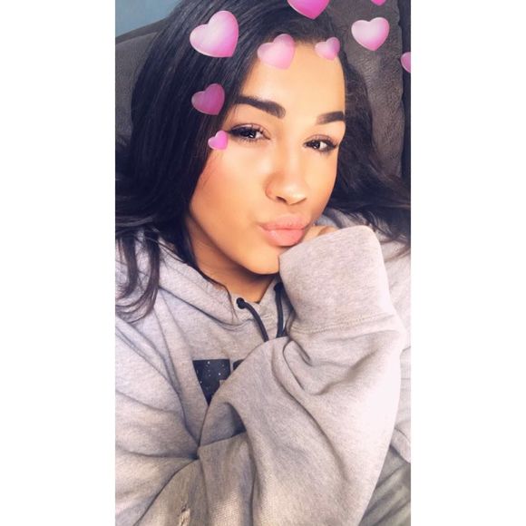 Meet your Posher, Morranda - Picture 1 of 1